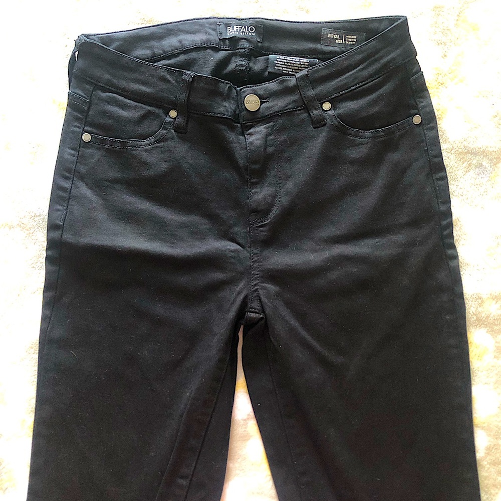 Women’s Buffalo by David Bitton black pants, size 6/28, mid-rise stretch, EUC!
